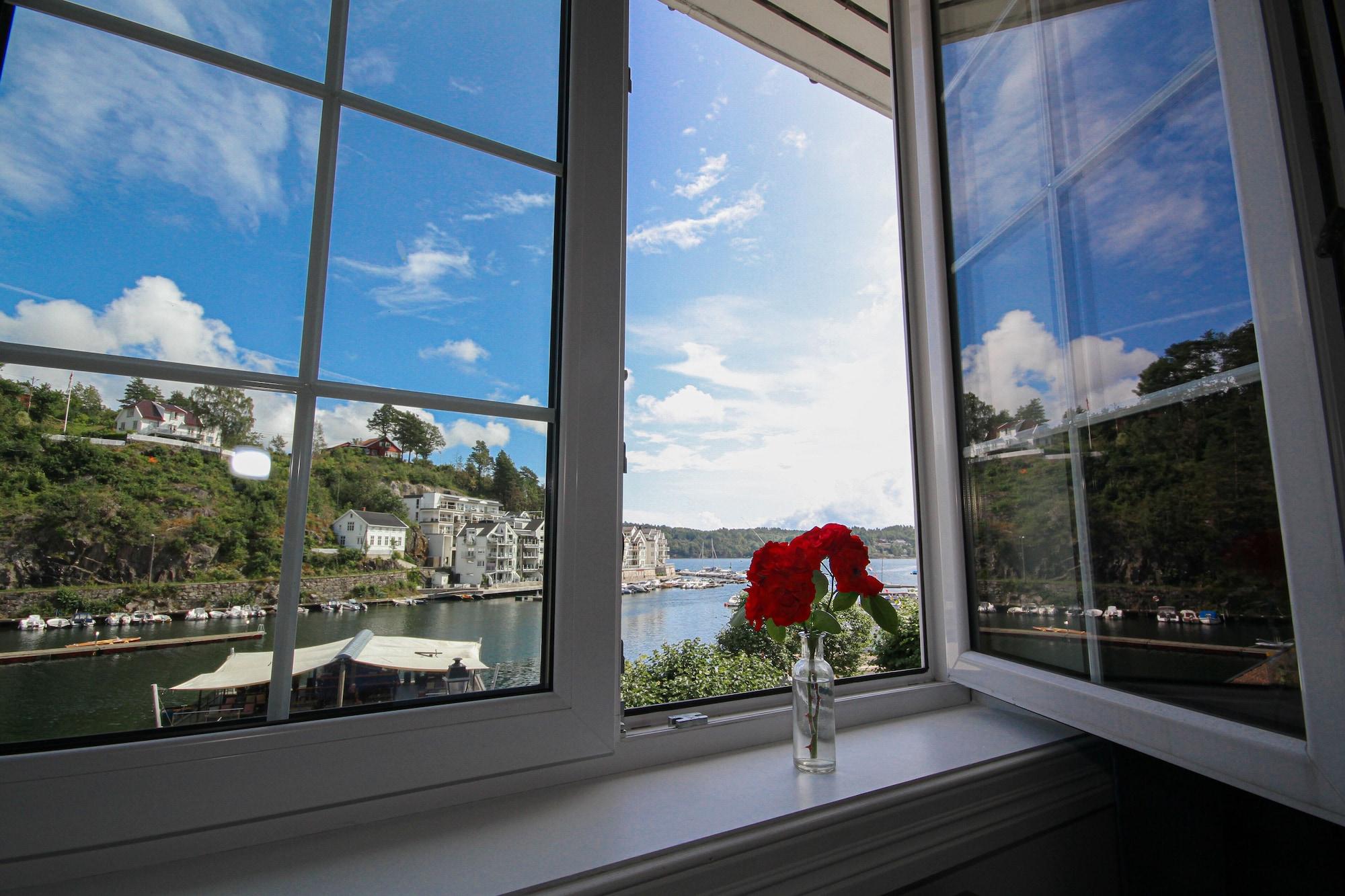 Tvedestrand Fjordhotell - Unike Hoteller Exterior foto