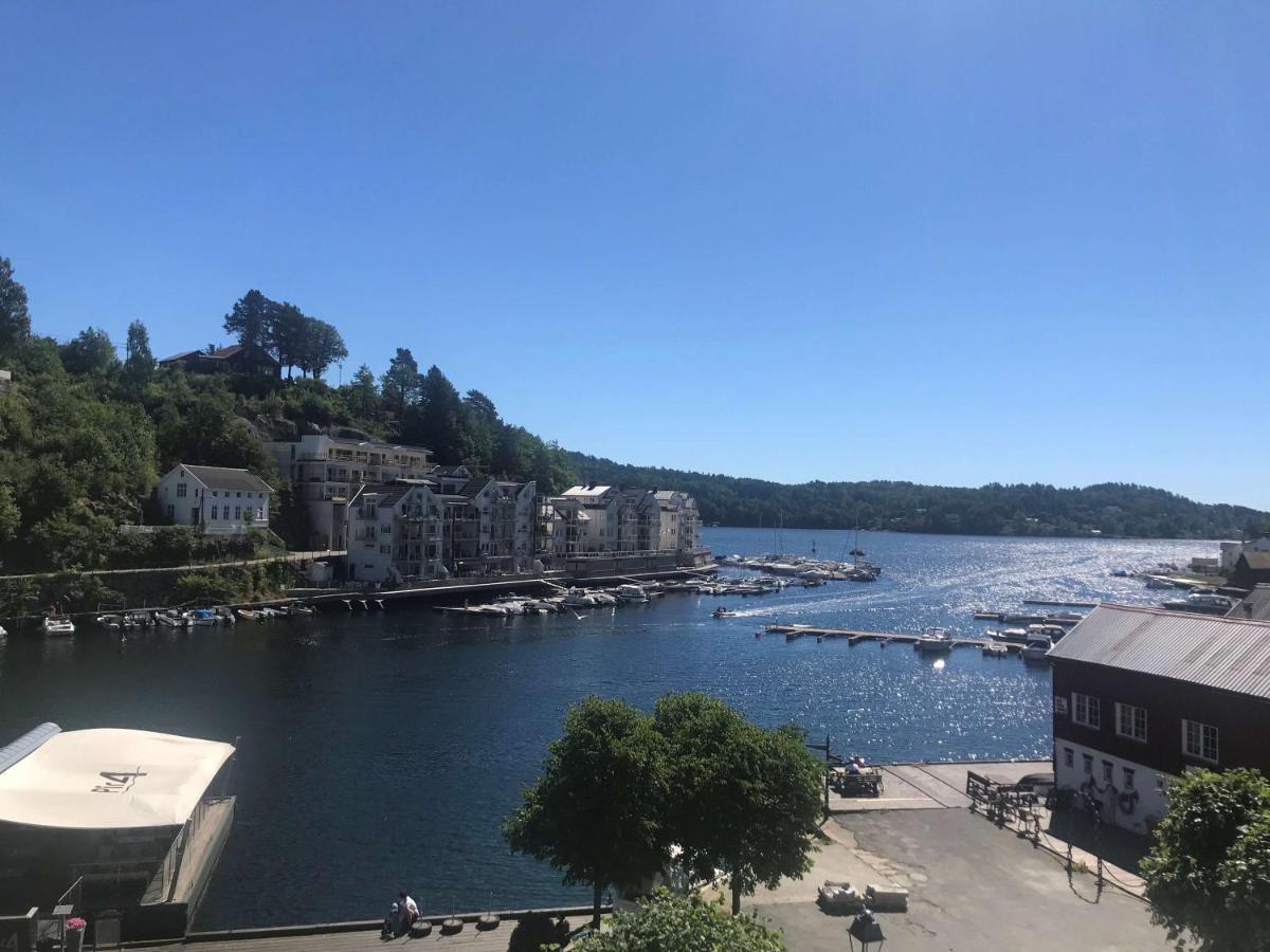 Tvedestrand Fjordhotell - Unike Hoteller Exterior foto